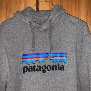 Patagonia Men’s P-6 Uprisal Classic Hoodie